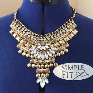 Topshop statement necklace 💎